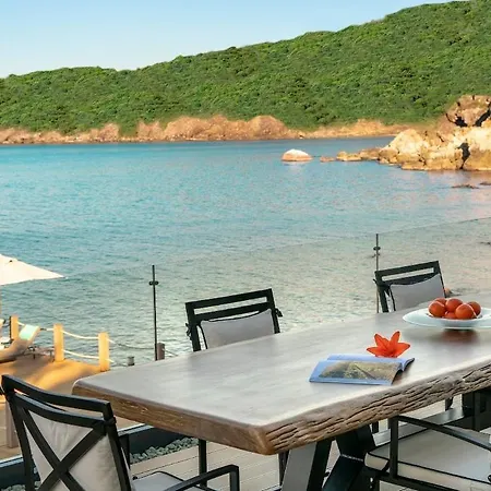 Secluded Bay Presidential Вилла Миляс